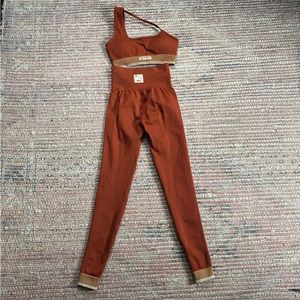 Sarah’s Day x White Fox Active Set